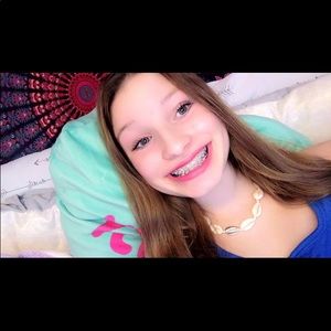 Meet your Posher, Ashton